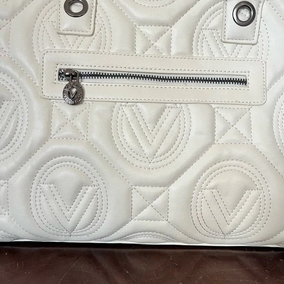 Valentino Cream Satchel with Quilted Heart Design - Picture 3 of 10